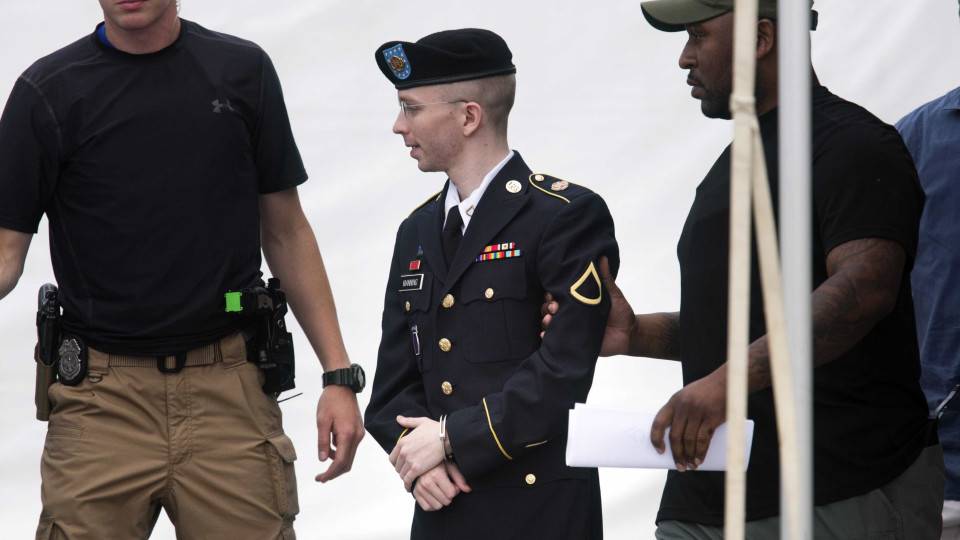 Manning pede desculpas pela fuga de informação no Wikileaks