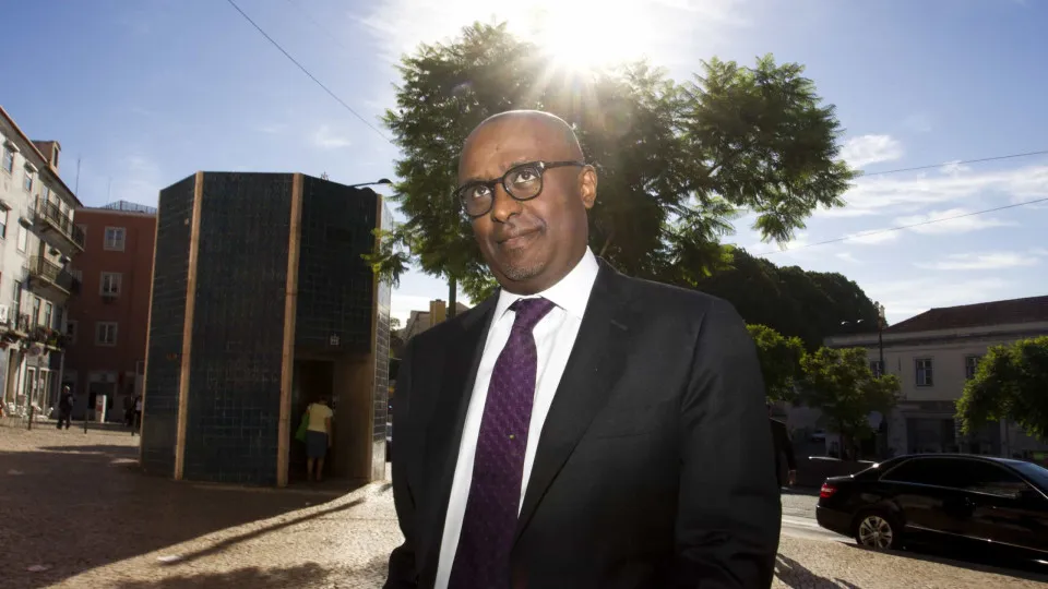 África enfrenta "crise sem precedentes", alerta diretor do FMI