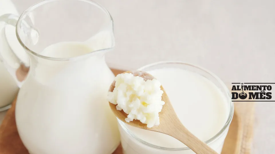 Parece, mas não é iogurte. Eis as mais-valias do kefir (e uma receita!)