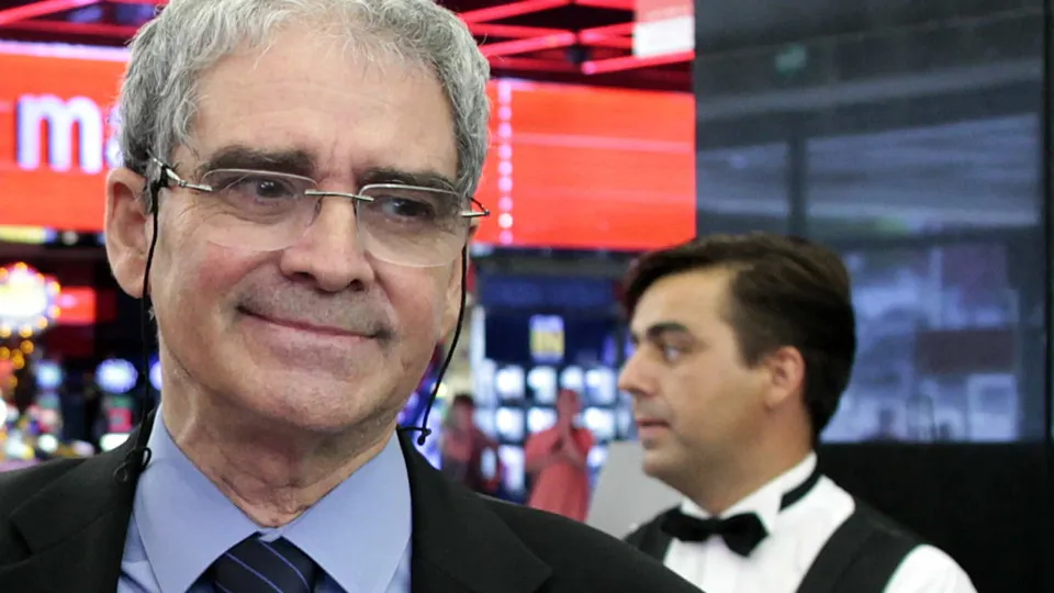 Mário de Carvalho ganha Grande Prémio do Conto Camilo Castelo Branco