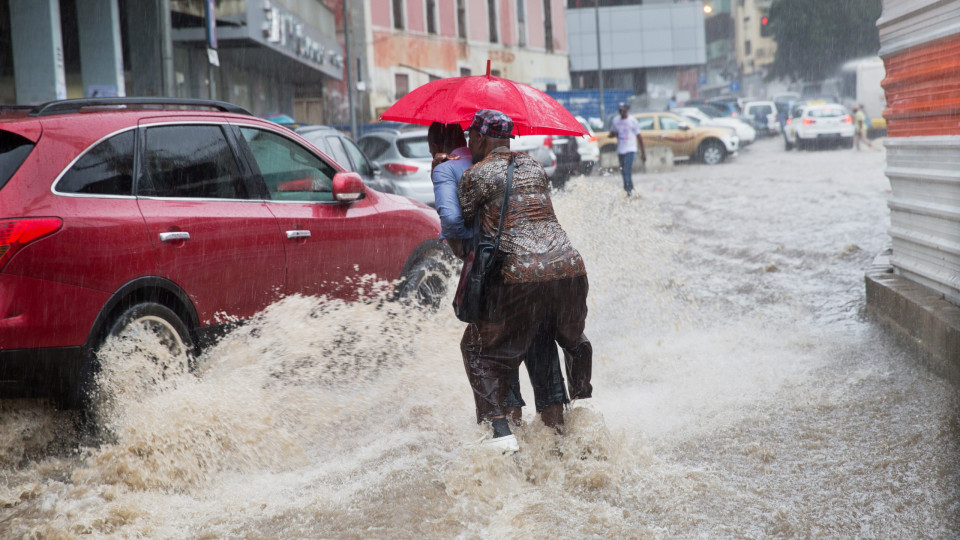 Chuvas provocaram quatro mortos em Luanda. Duas pessoas desaparecidas