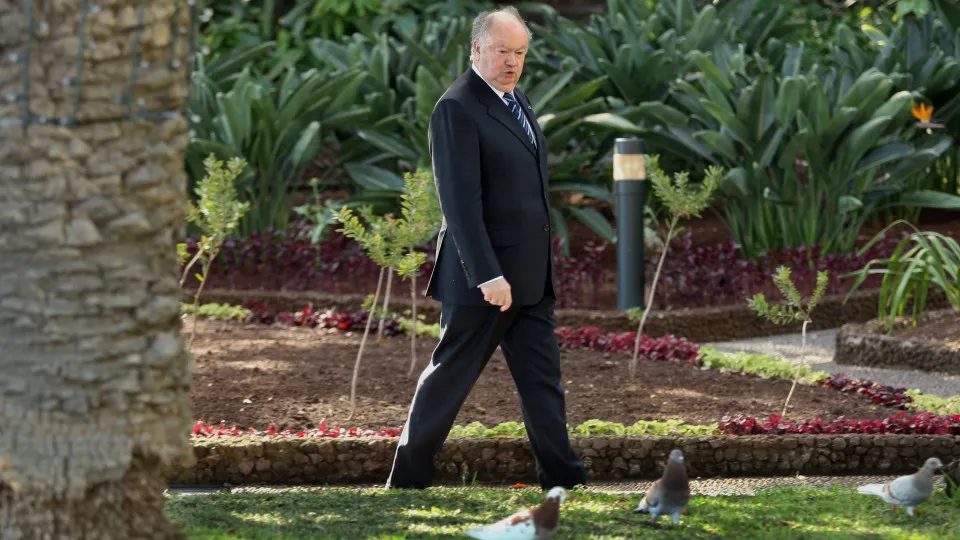 Exoneração de Jardim publicada em Diário da República