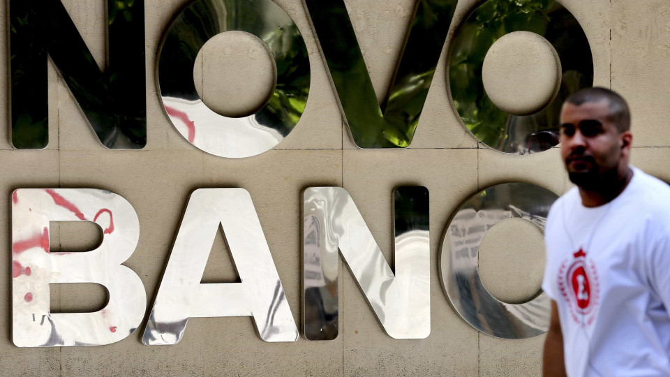 Novo Banco reduz prejuízo para 290,3 milhões de euros no 1.º semestre