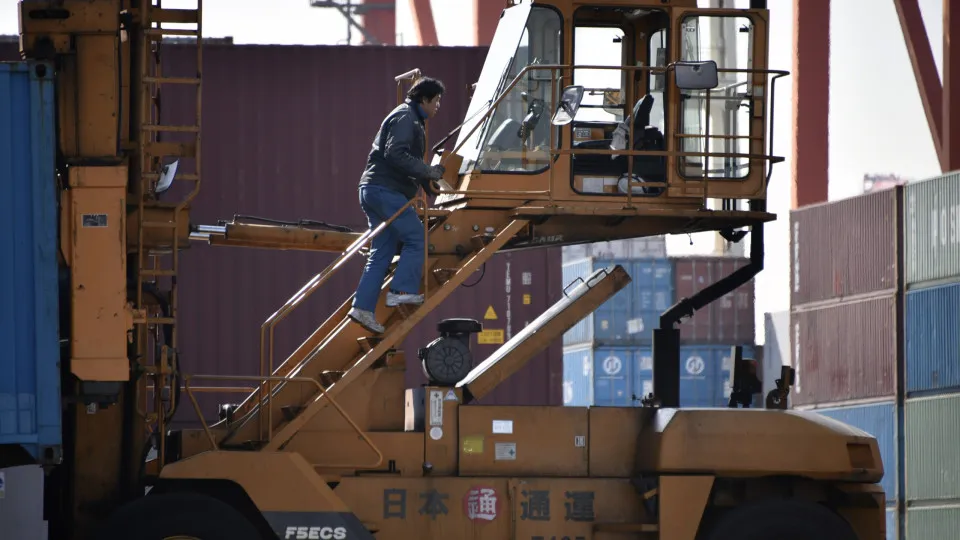 Japan's exports fall to the lowest in two years in January