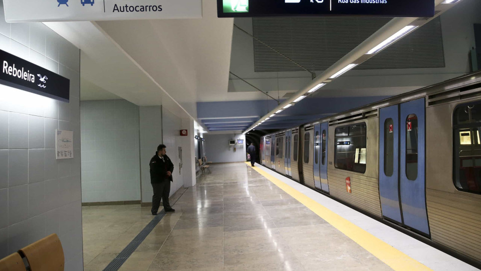 Trabalhadores do Metro de Lisboa em greve paralisam transporte até às 10h