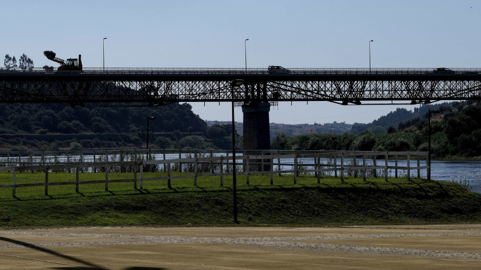 Infraestruturas de Portugal passa de prejuízo a lucro de 5,1 milhões
