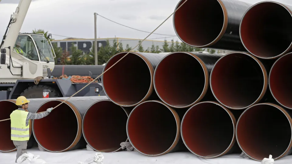 Produção industrial sobe em agosto na zona euro e na UE