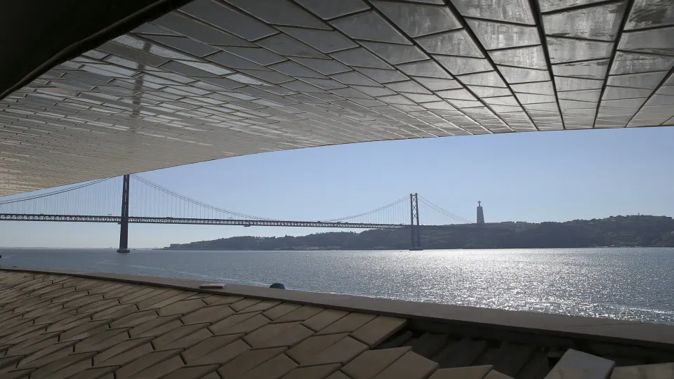 Praça do Carvão acolhe projetos artísticos criados em bairros de Lisboa