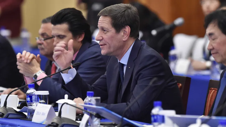 Responsáveis russos garantem que problemas de 'doping' estão resolvidos
