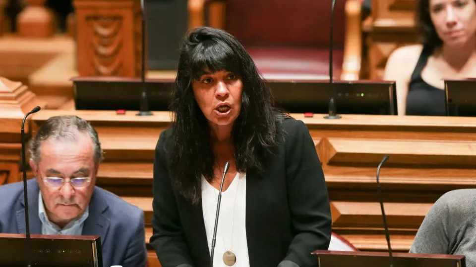 Sandra Cunha pede renúncia ao mandato de deputada do BE