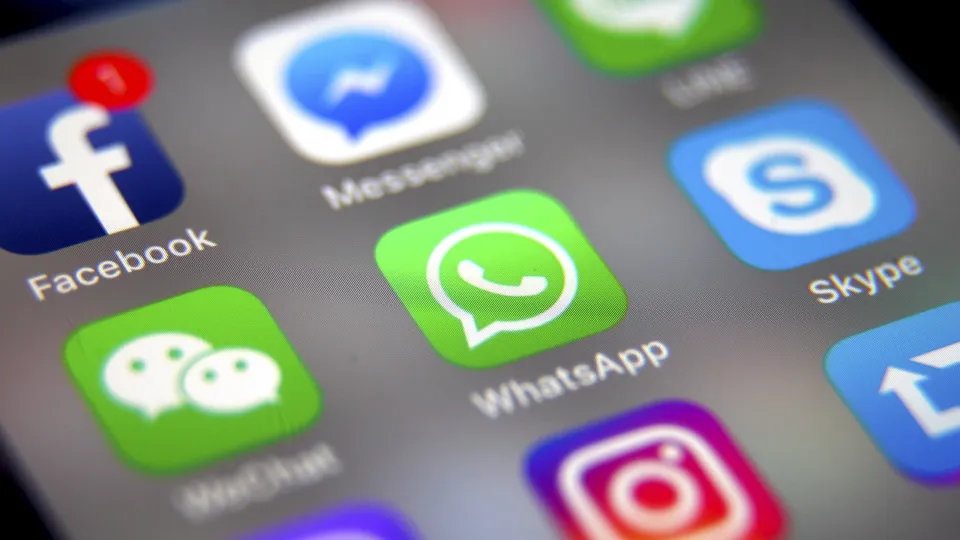 Facebook admite a Bruxelas que até 2,7 milhões de utilizadores na UE possam ter sido afetados
