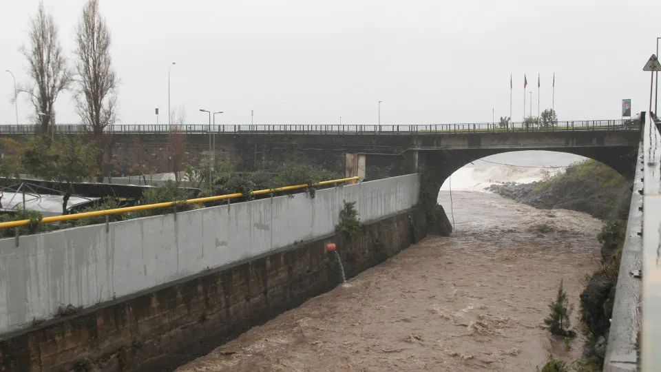 Madeira sob aviso amarelo devido à chuva entre as 6h e as 12h de domingo