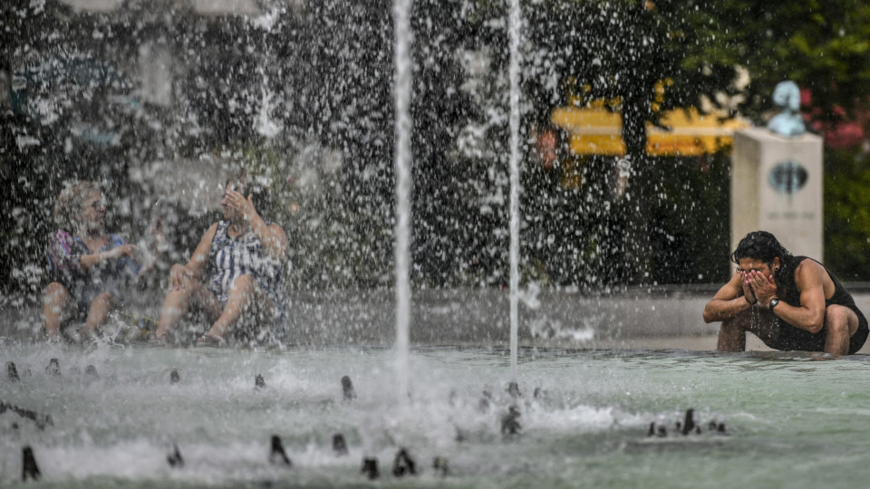 Onze distritos sob aviso laranja entre hoje e 4.ª-feira devido ao calor