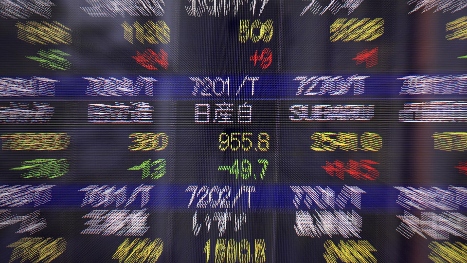 Bolsa de Tóquio fecha a ganhar 2,89%