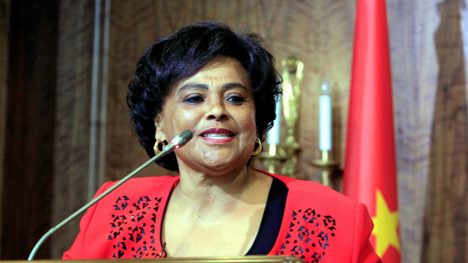 Titular da Cultura em Angola sobe a ministra de Estado para a Área Social