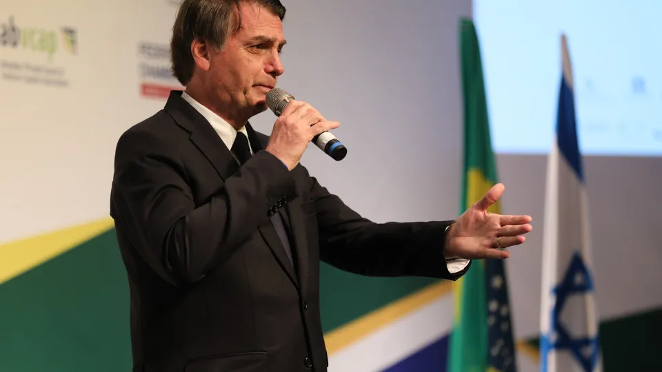 Bolsonaro quer explorar a Amazónia com os EUA