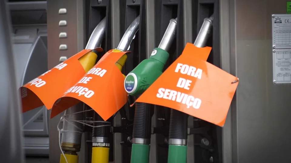 Sindicatos dos motoristas pedem "perdão" pela greve prevista