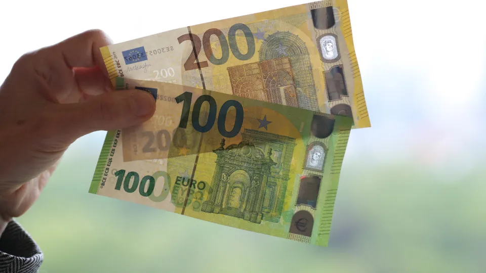Termina hoje emissão de nova série de obrigações variáveis do Estado