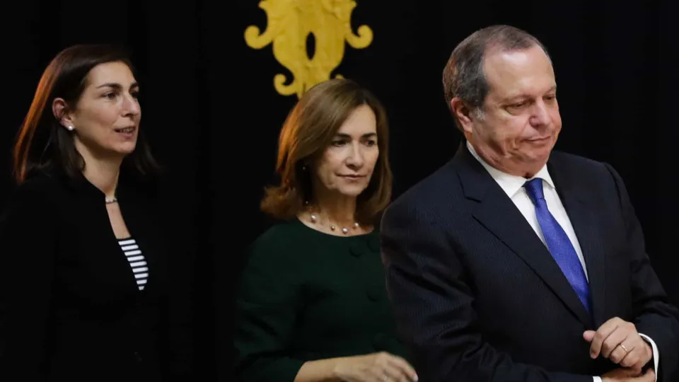 Manter esta Lei de Bases da Saúde "seria responsabilidade muito negativa"