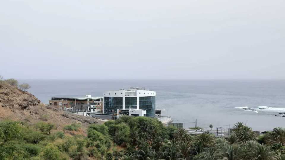 Ministros do Mar da CPLP assumem compromisso na luta contra a poluição