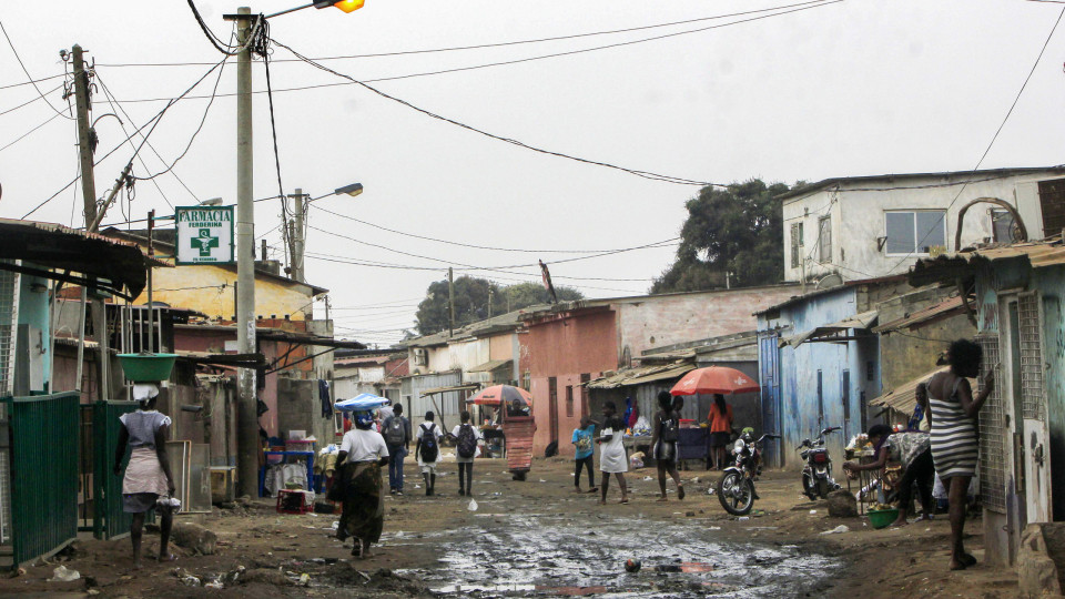 Vandalismo custou 5,5 milhões de euros à rede elétrica angolana