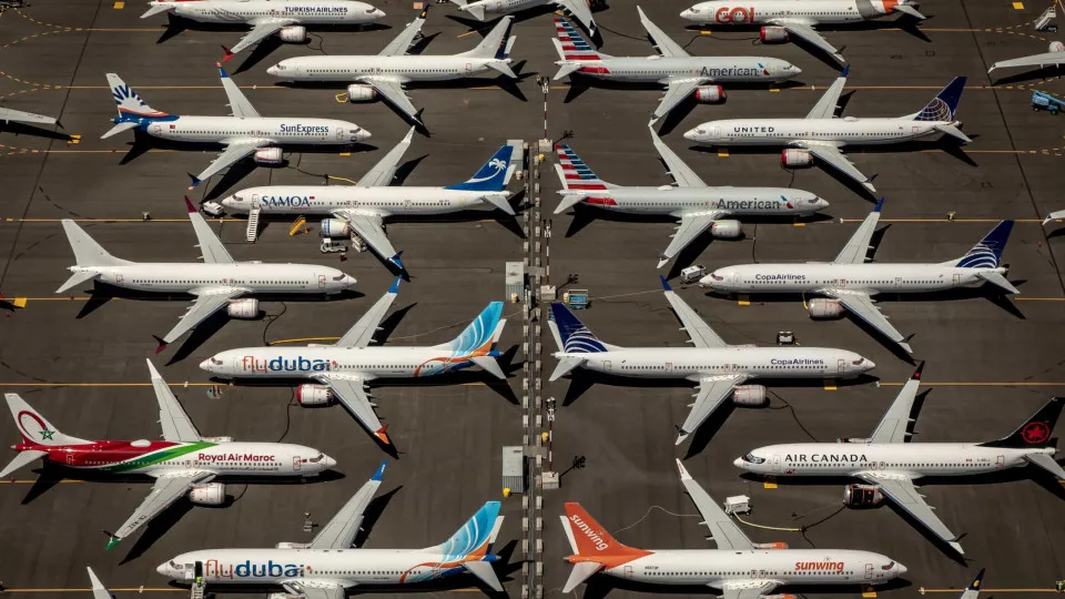 Boeing suspende produção dos aviões 737 MAX a partir de janeiro