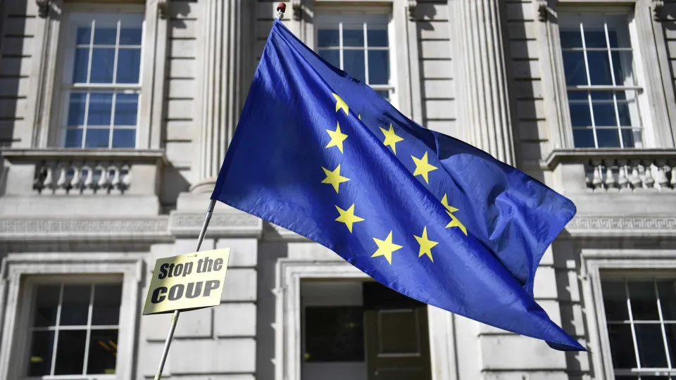 Parlamento britânico debate hoje legislação sobre novo adiamento