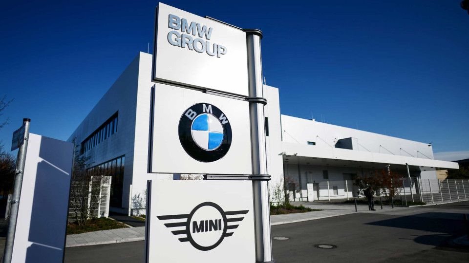 BMW quer acelerar a redução das suas emissões de CO2 até 40%