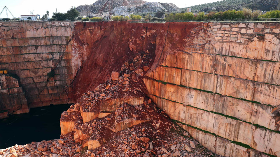 Borba. Derrocada ainda é "ferida" na paisagem e nas pessoas um ano depois