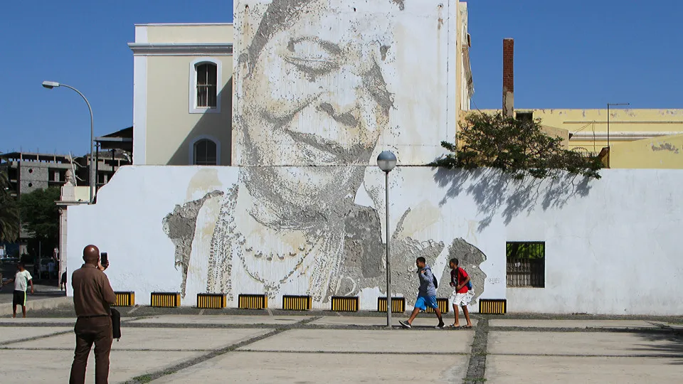 União Europeia apoia em 10 mil euros programa cultural em Cabo Verde