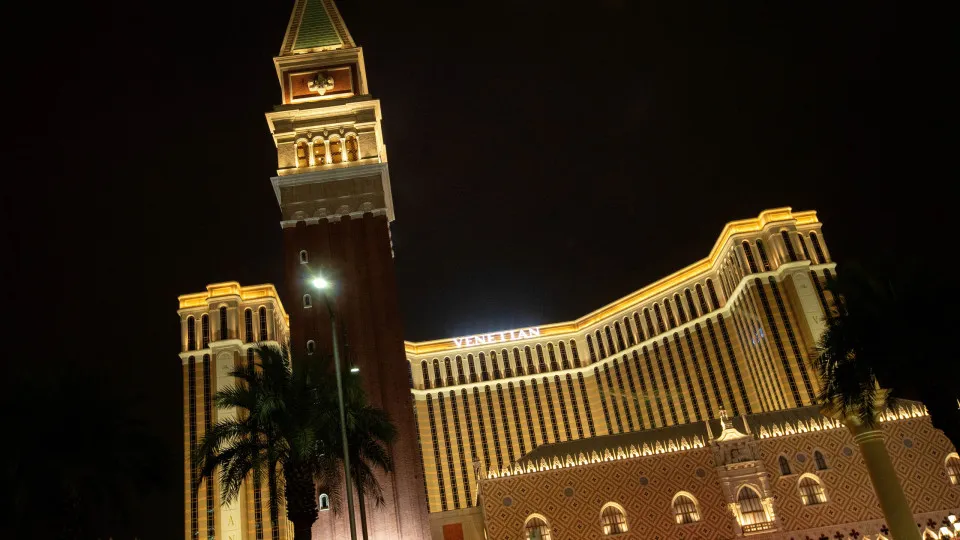 Sands China reduz prejuízo em 97% no primeiro trimestre em Macau