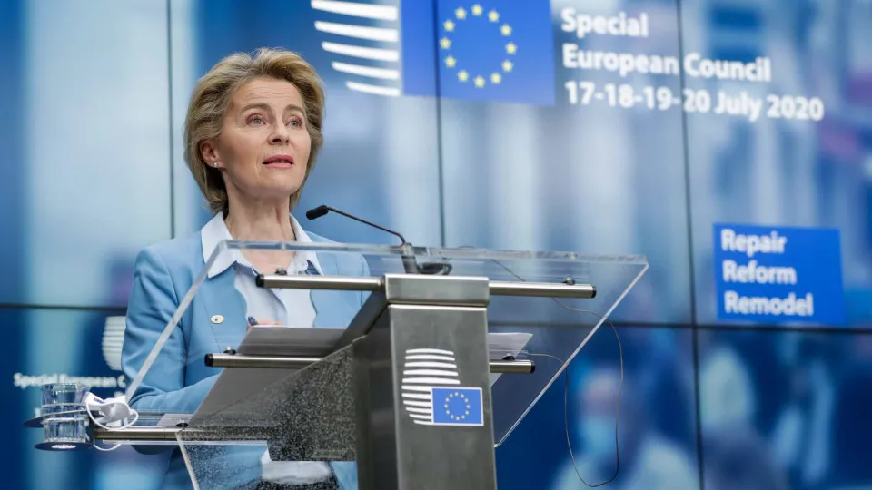 Von der Leyen vê em acordo "oportunidade única para modernizar Europa"