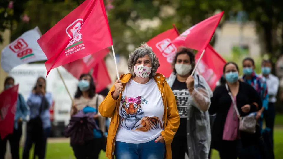 Trabalhadores das IPSS em greve e protesto por melhores salários
