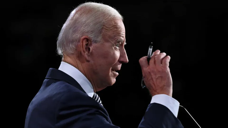 Democrata Biden promete reforma profunda do sistema judicial