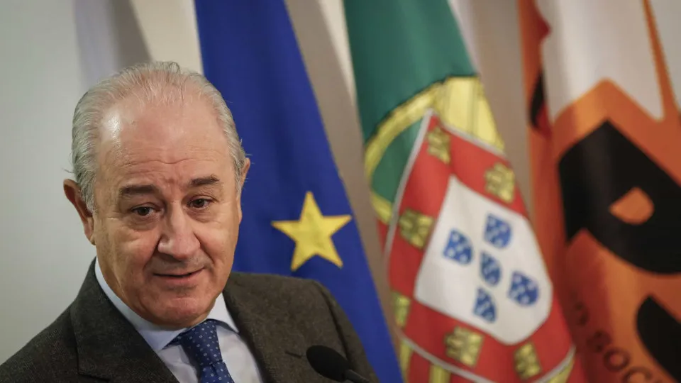 Rio pede "afinação" de medidas do Estado de Emergência
