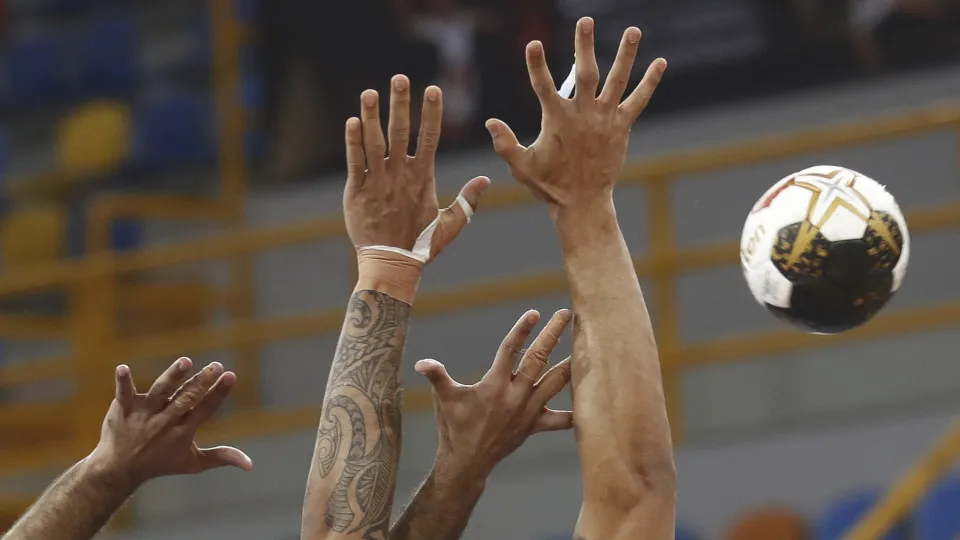 Portugal vence em Israel e garante apuramento para Europeu2022 de andebol