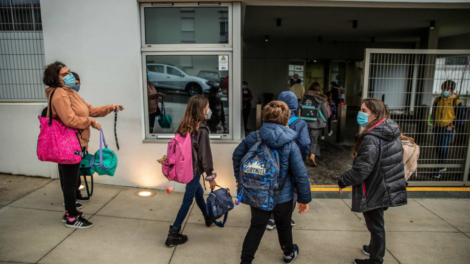 Orientação da DGS sobre escolas "é importante para esclarecer dúvidas"