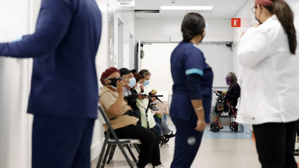 Covid-19: Estados Unidos contam 3.269 mortos e 81.040 casos em 24 horas