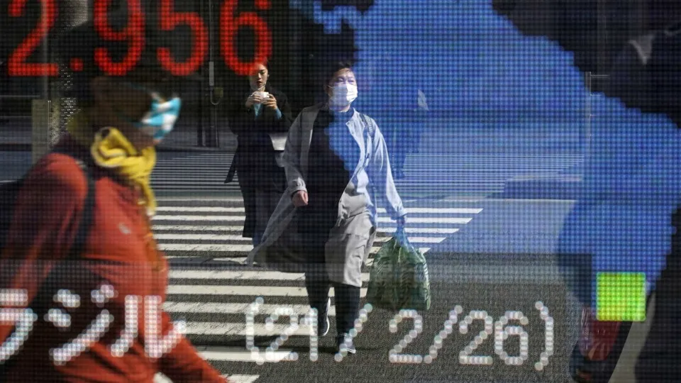 Bolsa de Tóquio fecha a ganhar 0,89%