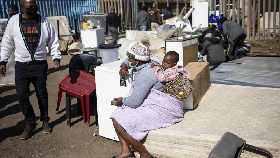 Emigrantes moçambicanos queixam-se de novos ataques na África do Sul
