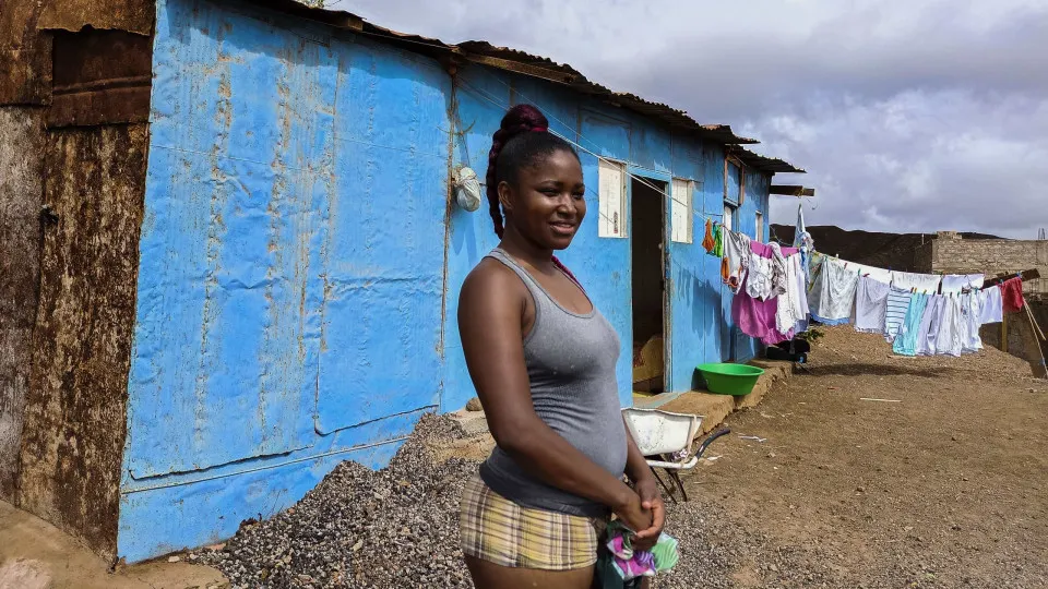 Garantidos projetos de associação de autopromoção da mulher cabo-verdiana