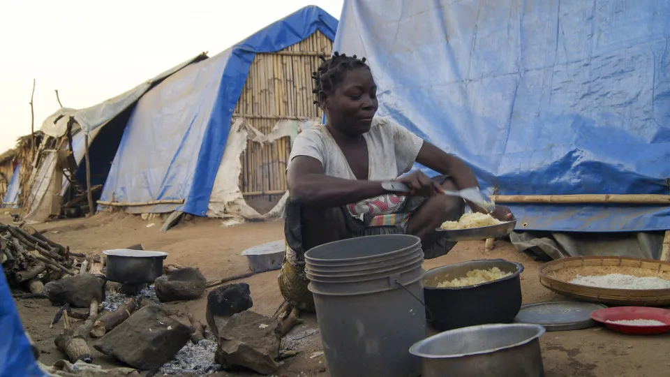REPORTAGEM: Moçambique/Ataques: Apoio internacional dá esperança a quem sonha voltar a casa nos centros de acolhimento