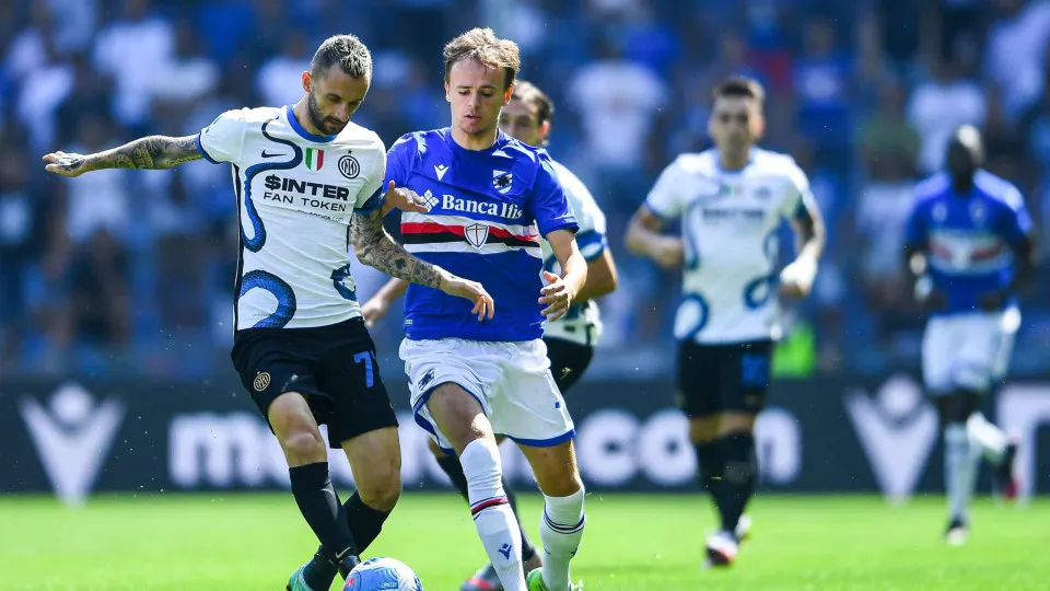 Inter de Milão empata com Sampdoria e falha liderança em Itália