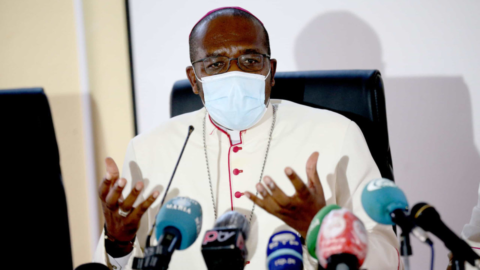 Bispos católicos angolanos pedem "tolerância"