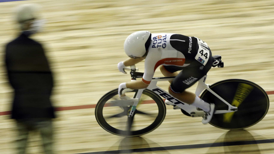 Mundiais de ciclismo de pista arrancam hoje com Maria Martins no scratch