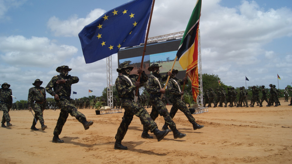 Moçambique: UE apoia com 40 ME forças formadas por missão militar