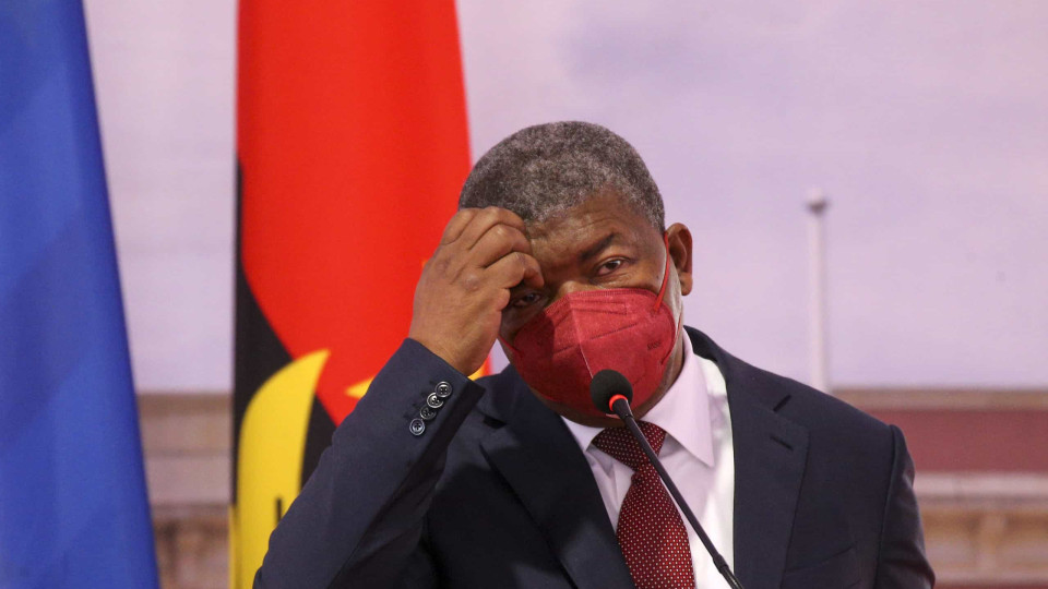 Presidente angolano apela à justiça "coerência" no combate à corrupção
