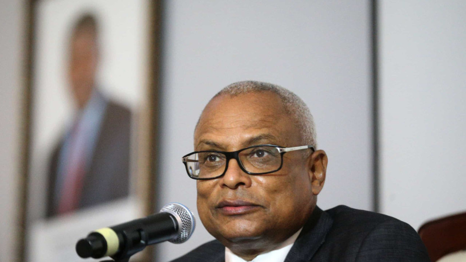 PR de Cabo Verde quer "novos caminhos" nas relações com Portugal