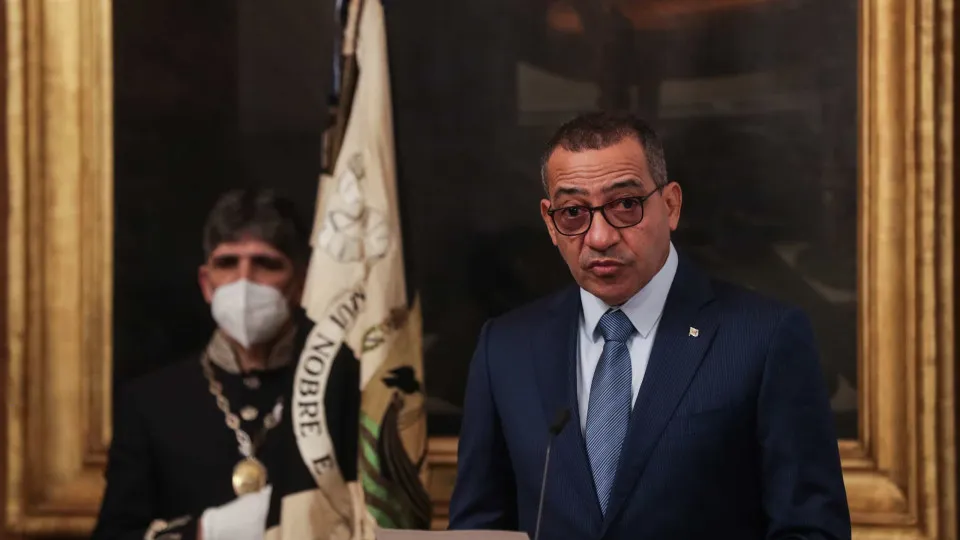 PR são-tomense contraria noção de maioria qualificada do parlamento