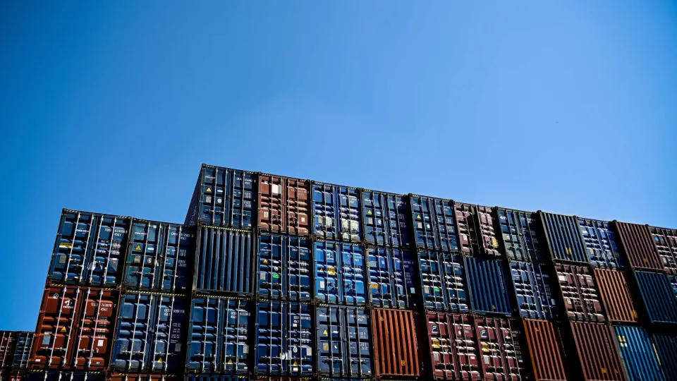 UE suspende todos os direitos sobre exportações ucranianas para a Europa